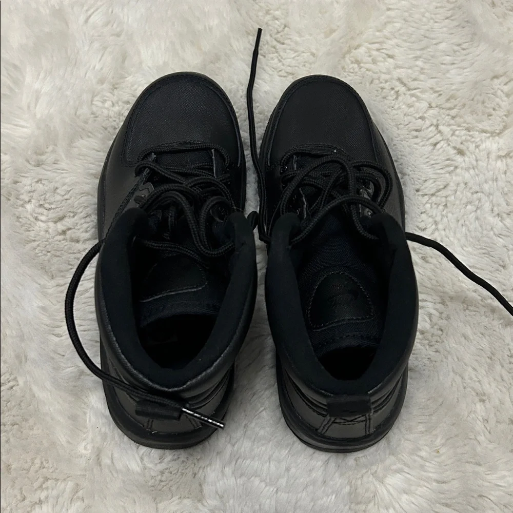 Nike Manoa Black Leather Booties Boys